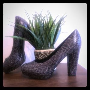FAUX Snake skin platform woman shoes